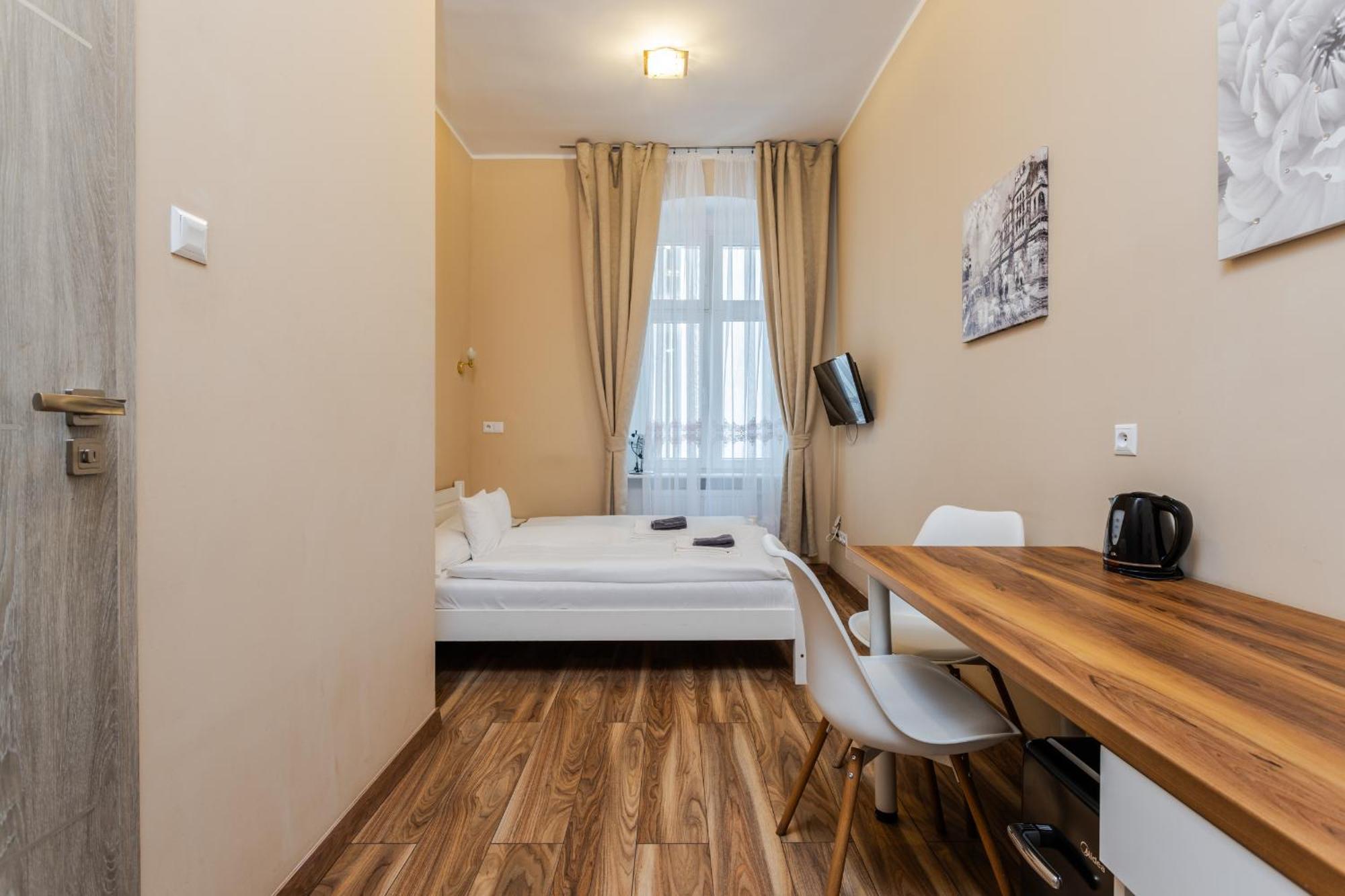 Functional And Comfortable Very Berry Studios In Poznan By Noclegi Renters Poznań Exterior foto