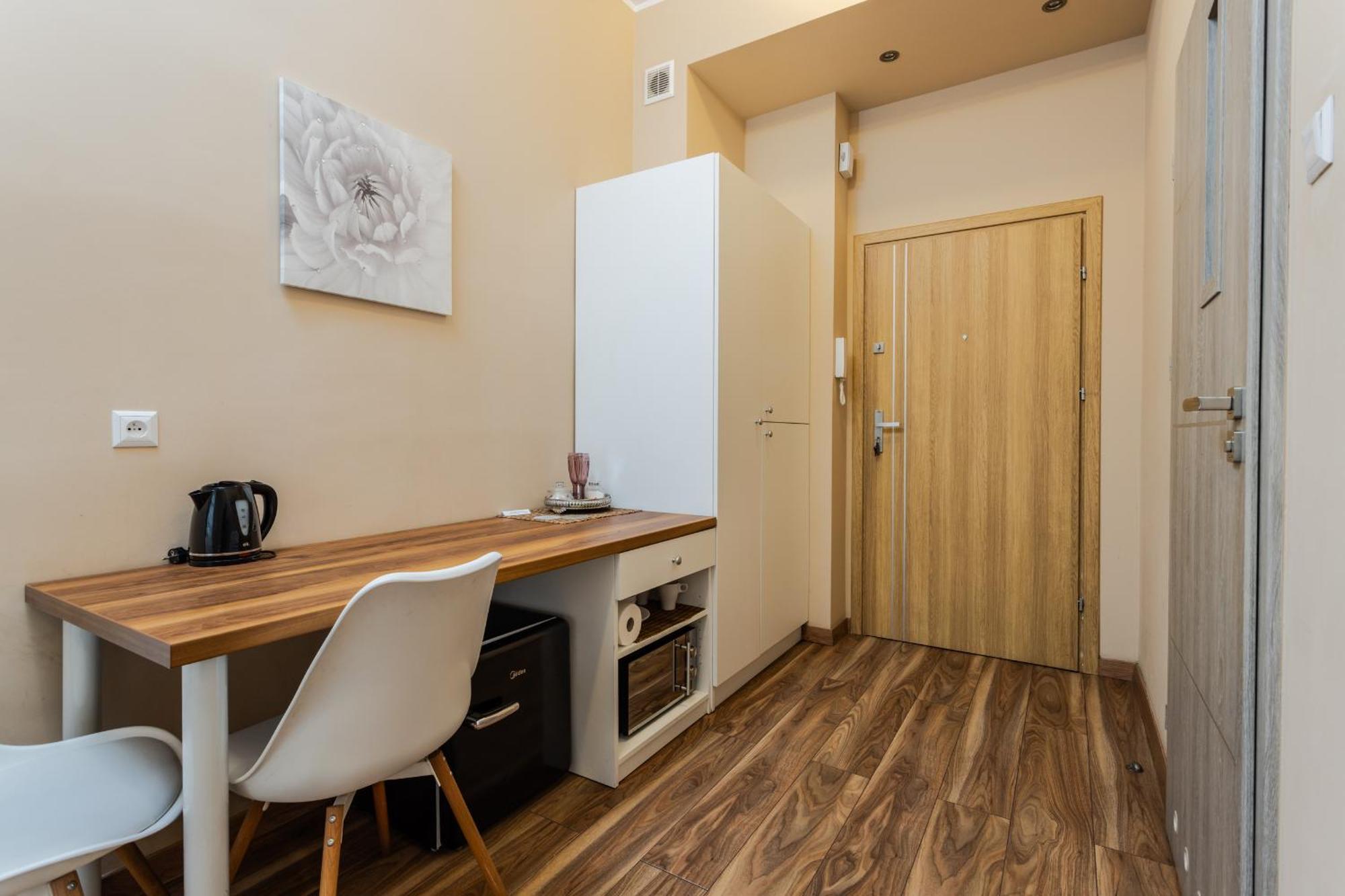 Functional And Comfortable Very Berry Studios In Poznan By Noclegi Renters Poznań Exterior foto