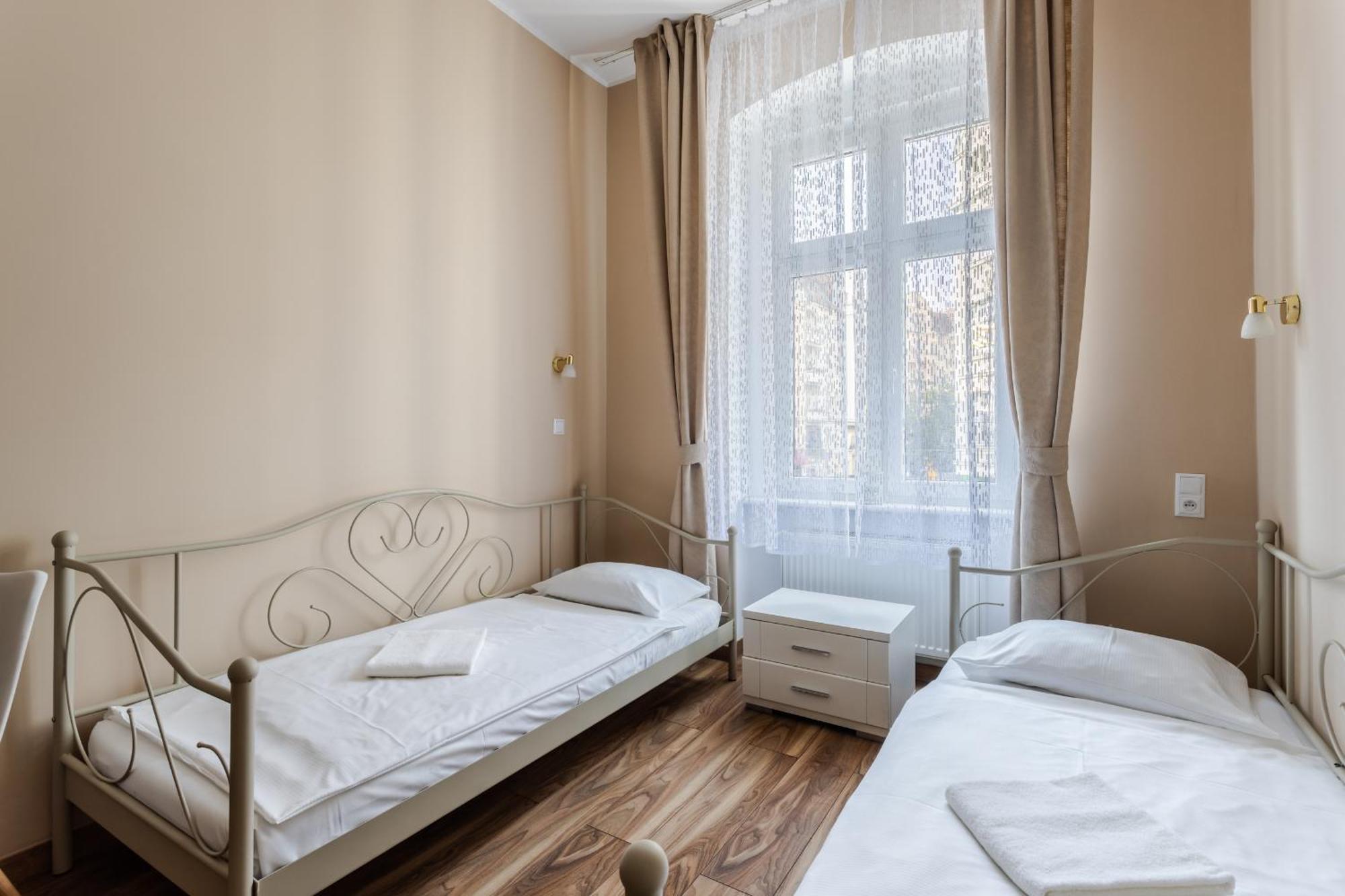 Functional And Comfortable Very Berry Studios In Poznan By Noclegi Renters Poznań Exterior foto