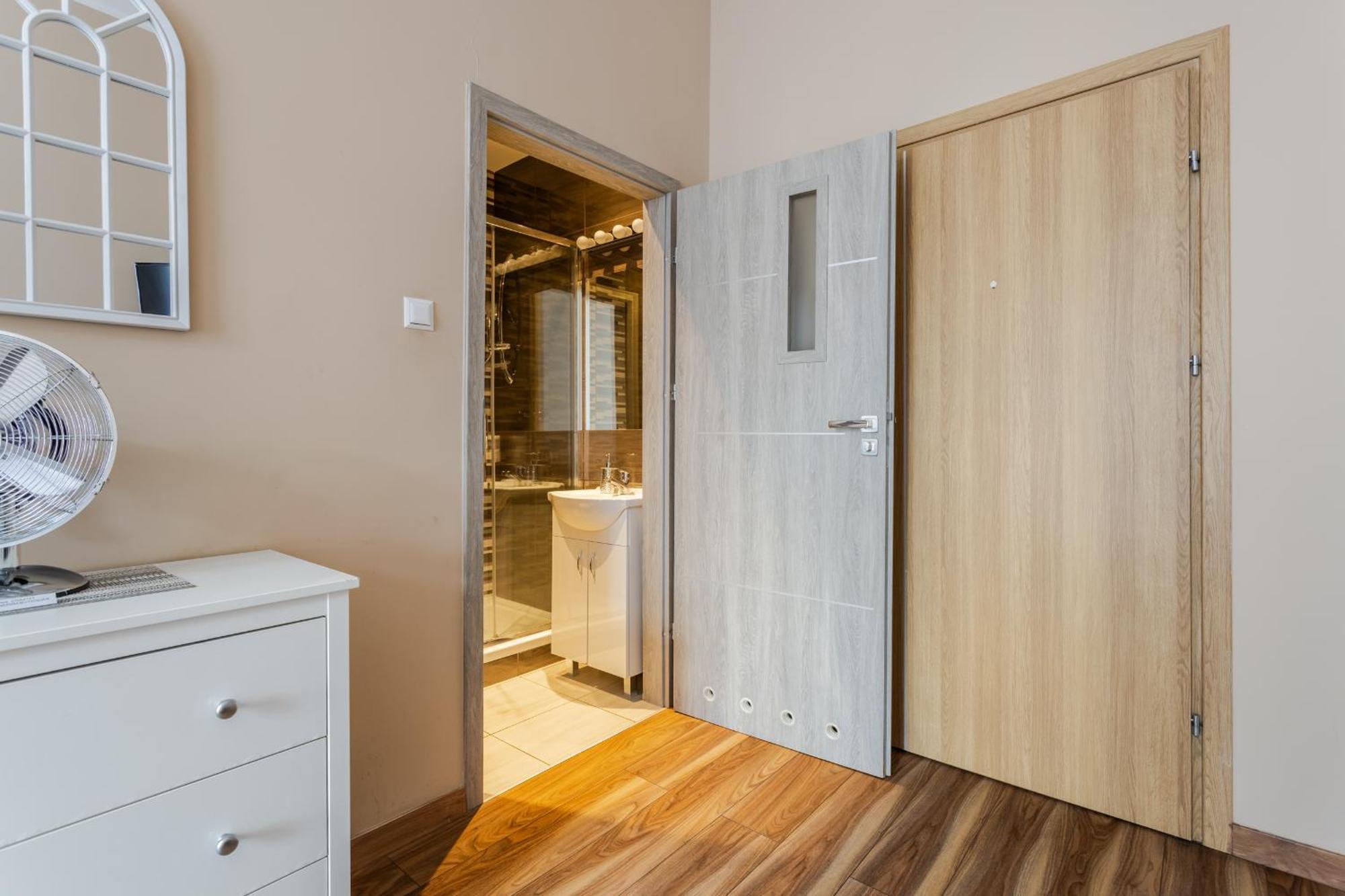 Functional And Comfortable Very Berry Studios In Poznan By Noclegi Renters Poznań Exterior foto