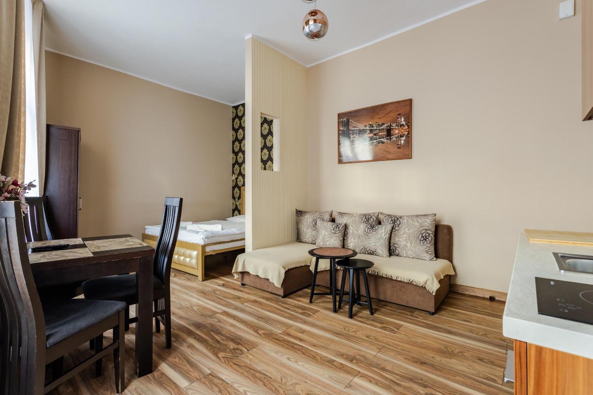 Functional And Comfortable Very Berry Studios In Poznan By Noclegi Renters Poznań Exterior foto