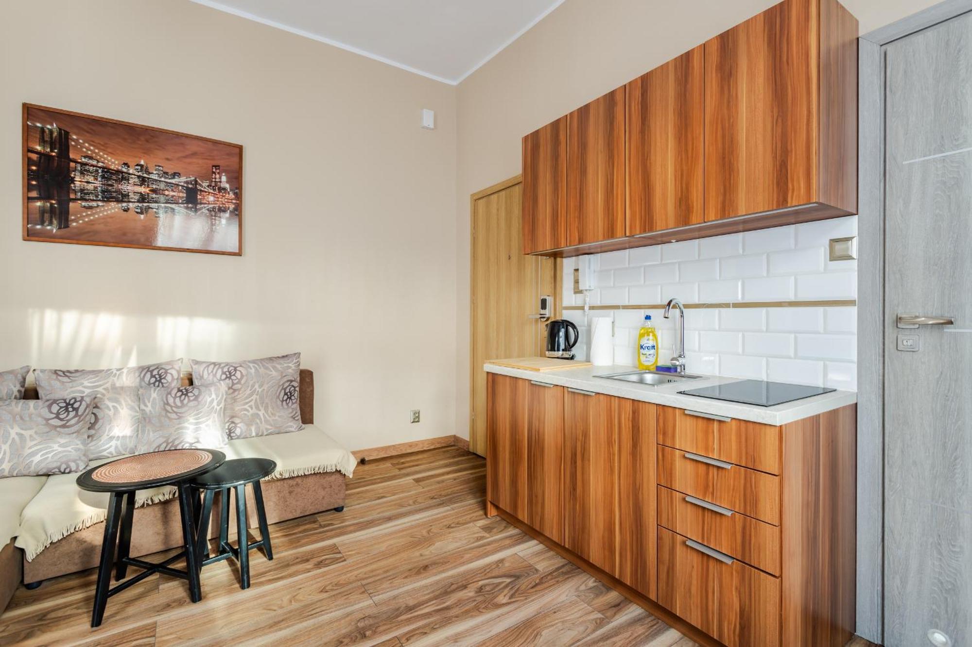 Functional And Comfortable Very Berry Studios In Poznan By Noclegi Renters Poznań Exterior foto