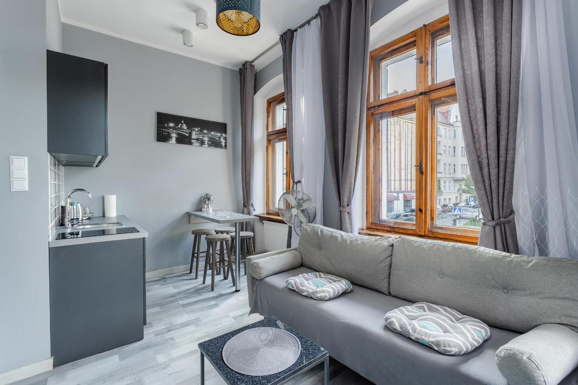 Functional And Comfortable Very Berry Studios In Poznan By Noclegi Renters Poznań Exterior foto