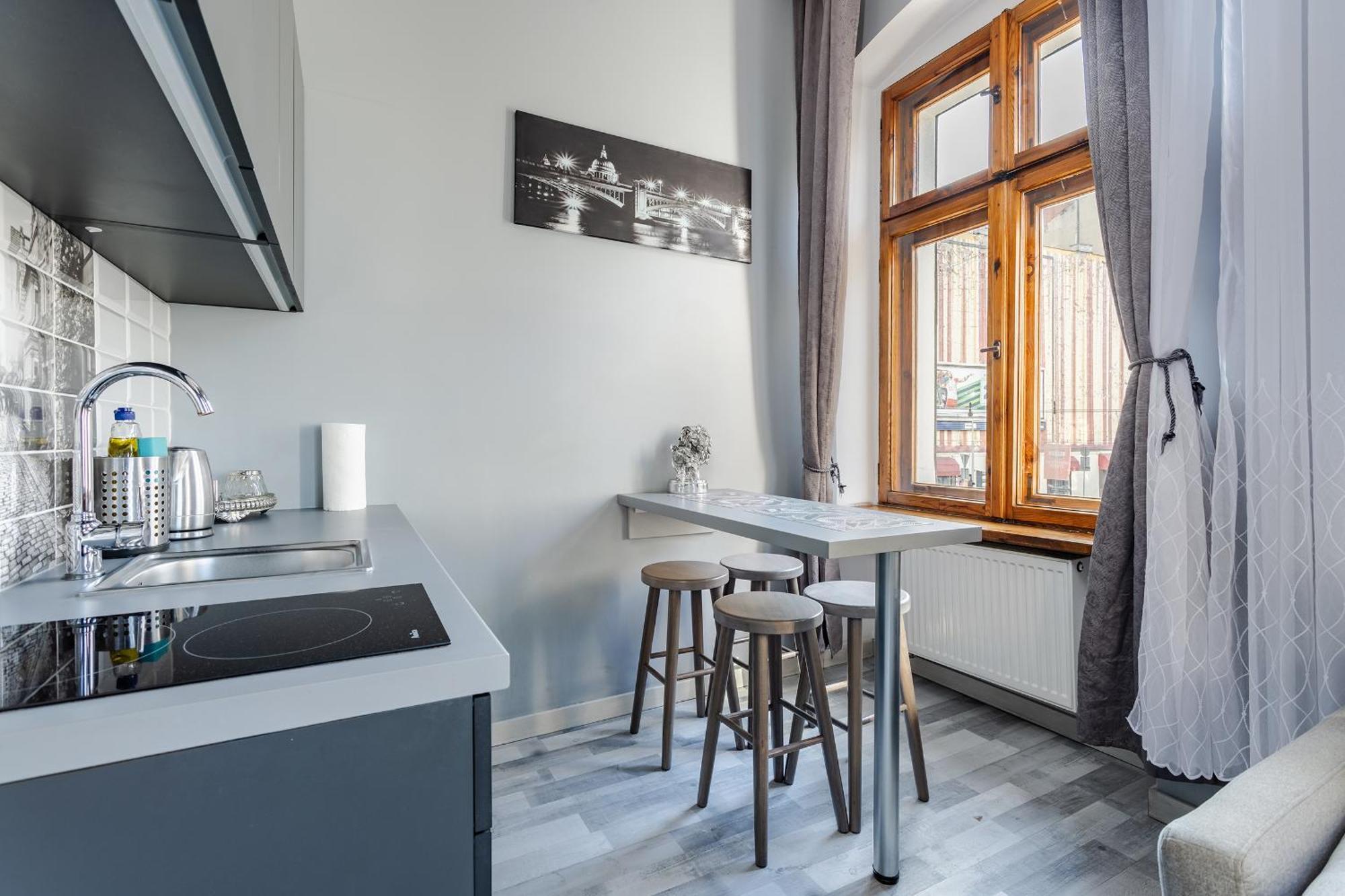 Functional And Comfortable Very Berry Studios In Poznan By Noclegi Renters Poznań Exterior foto